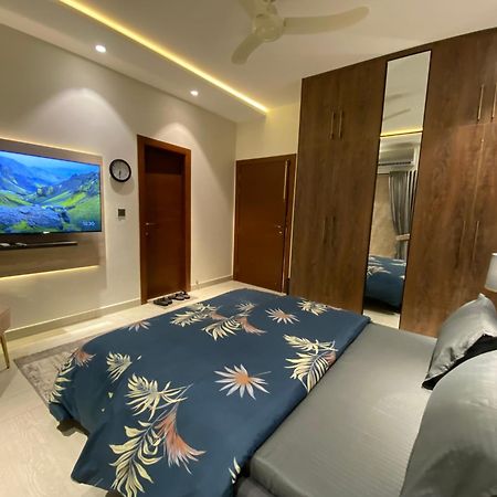Firefly Retreat-Your Home Away From Home Rawalpindi Bagian luar foto
