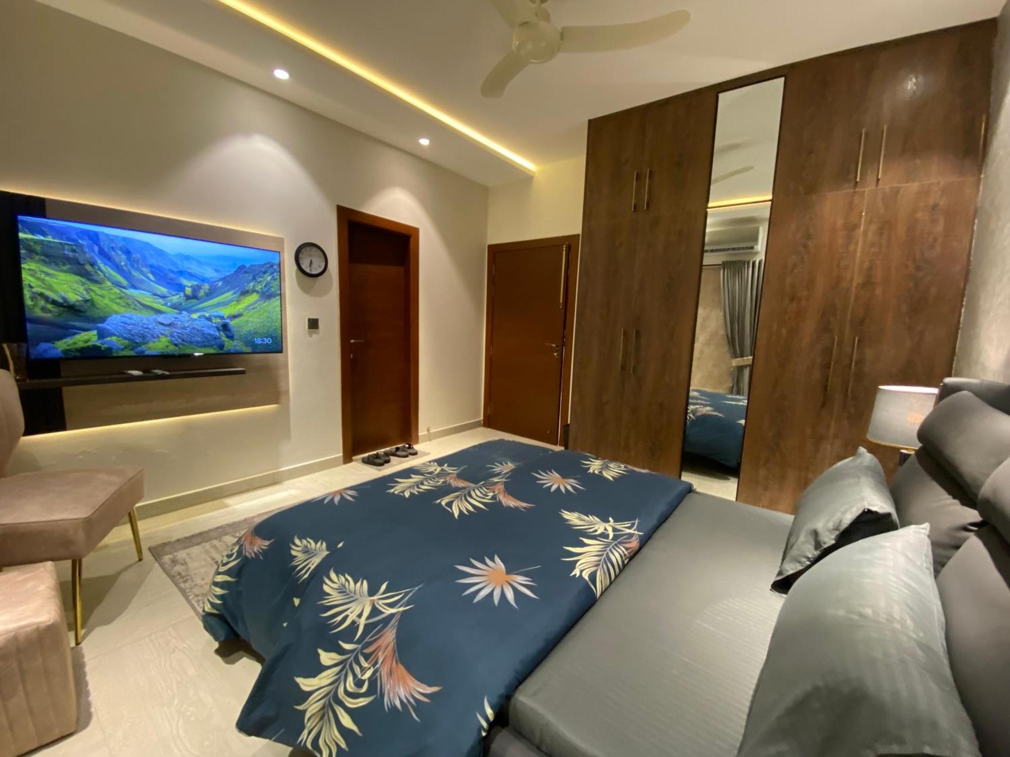 Firefly Retreat-Your Home Away From Home Rawalpindi Bagian luar foto