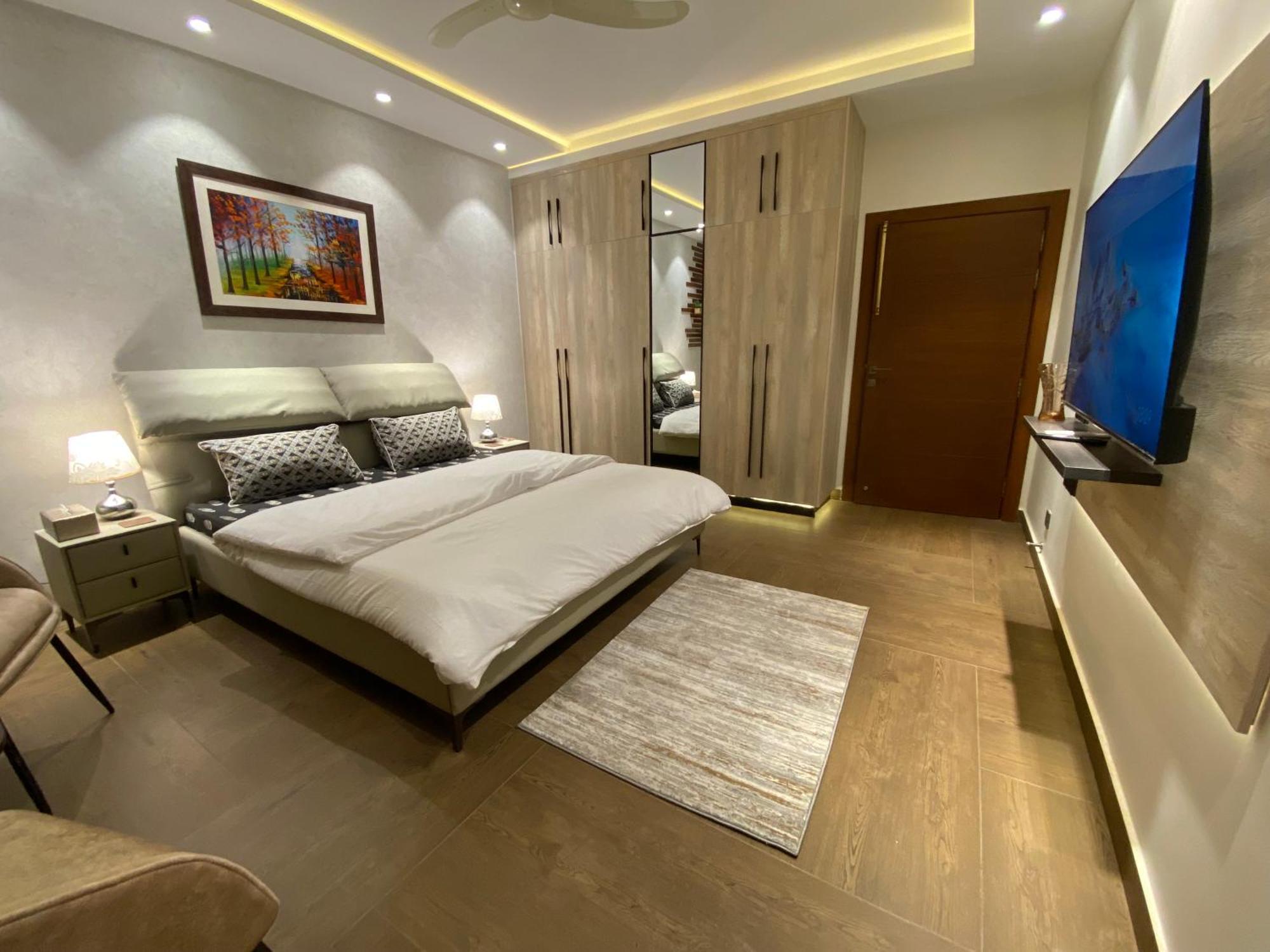 Firefly Retreat-Your Home Away From Home Rawalpindi Bagian luar foto